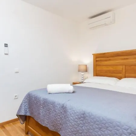 Waterfront Dora By Guide Villa Smokvica (Korcula)