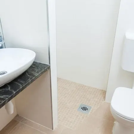 빌라 Waterfront Dora By Guide *